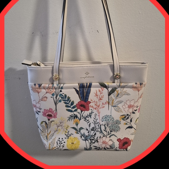 Nanette Lepore Makena Shoulder Bag NWOT - Picture 1 of 9